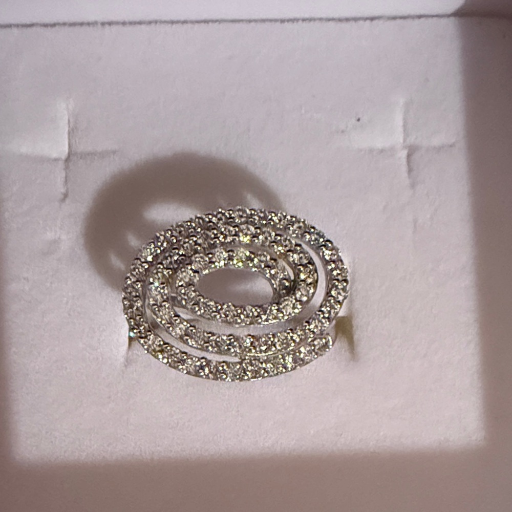 Dazzling Spiral Diamond White Gold Ring
